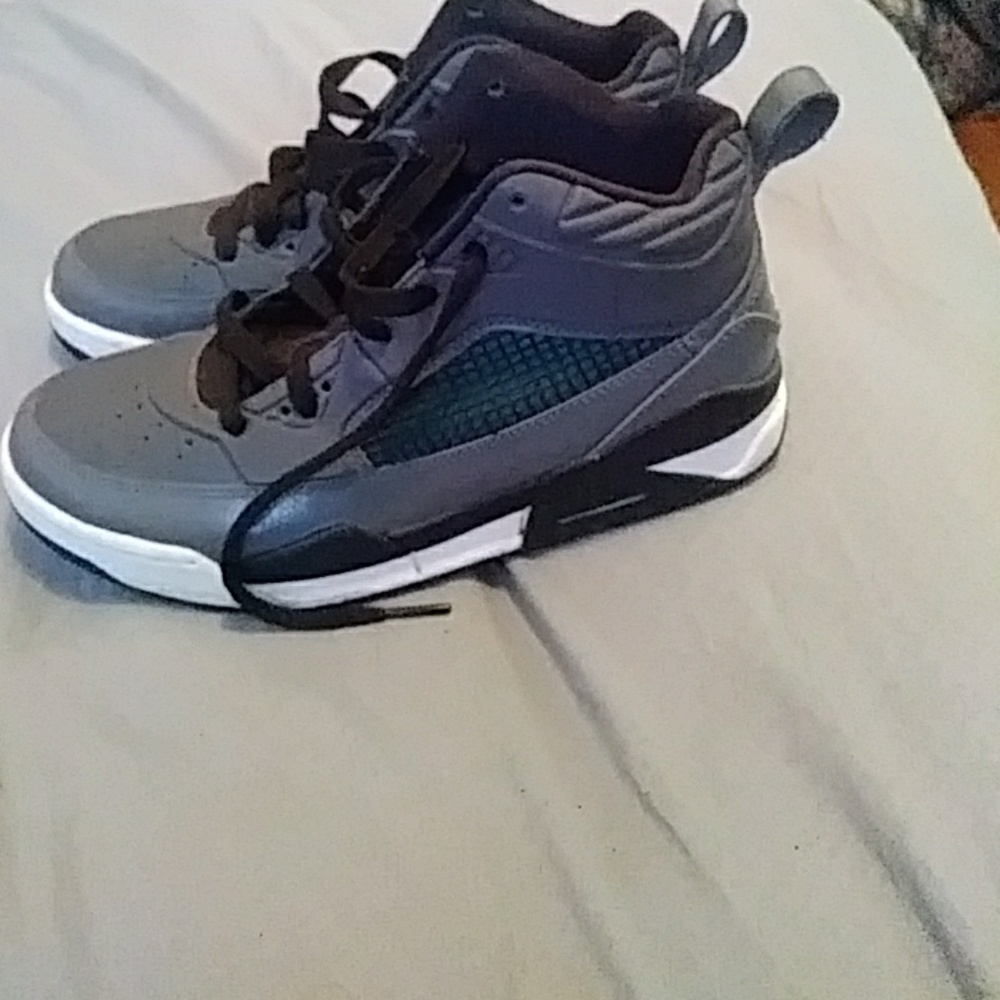 Boy shoes